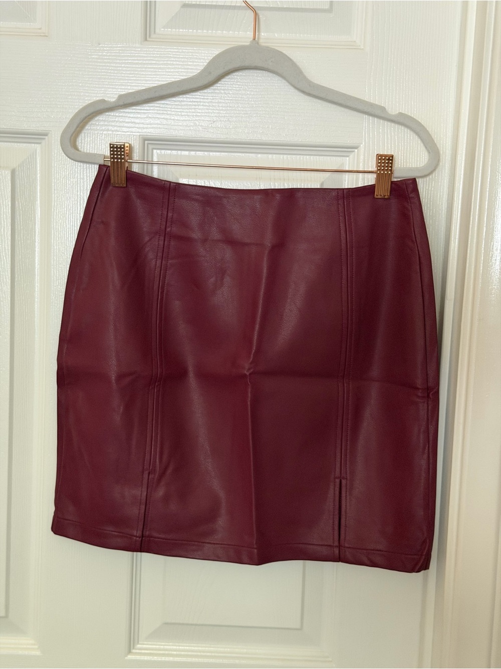*NEW* Women’s Mangopop Faux Leather Mini Skirt
